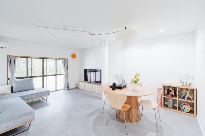 Geisha Blue Ryusenji