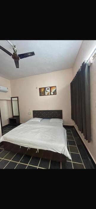 Hotel vallabh darshan