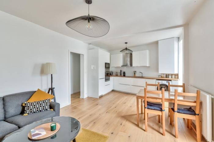 Refurbished 1 bedroom apartment in a quiet neighborhood