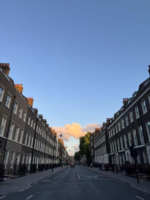 Russell square big room