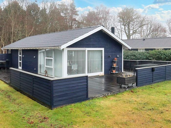 Seaside Serenity in Hals-By Traum