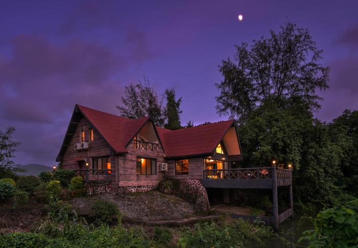 SaffronStays Cabin in the Woods - 4BHK Riverside Palghar Villa with Pool, Forest Walks & Stargazing