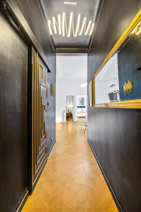 2 Steps from Sea - Air conditioning - 2 Bedrooms - Kitchen - Wifi - Tramway