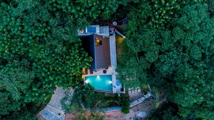 The Triangle Villa Private Pool