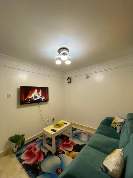 Cozy Kipepeo Cottage