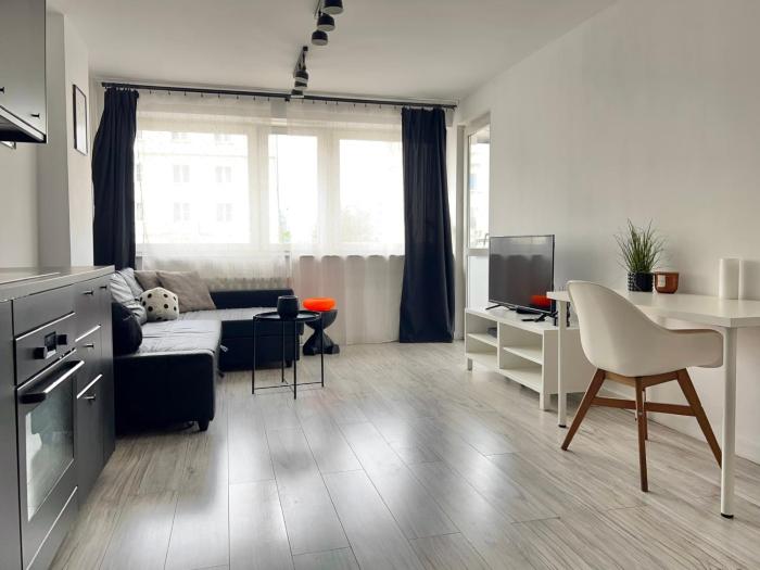 Modern and comfortable flat near Palace of Culture