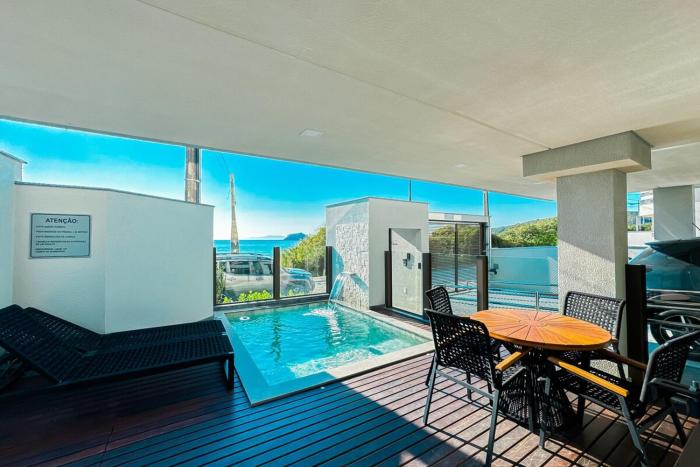 Apto alto padrão frente mar - 0354