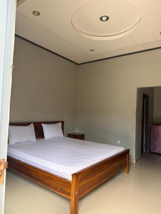 Sumbawa Maluk Homestay Kost tika