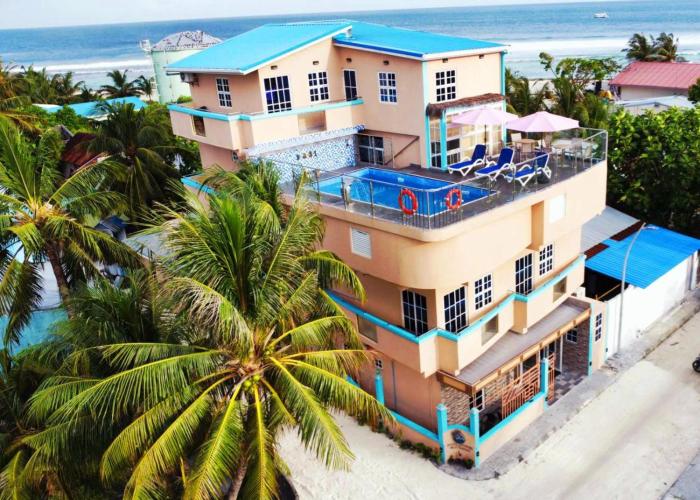 Breeze Haven Surf Retreat