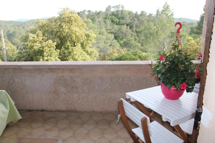 Appartement 3 pièces tout confort dans les pins