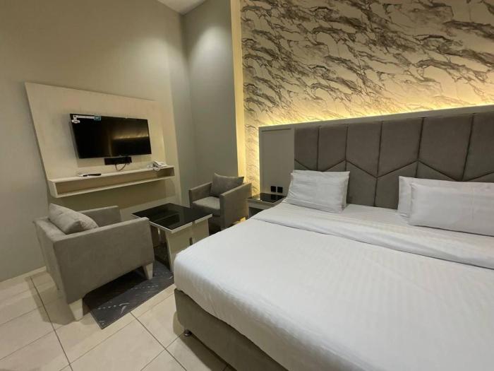 مغيضة للشقق المخدومة