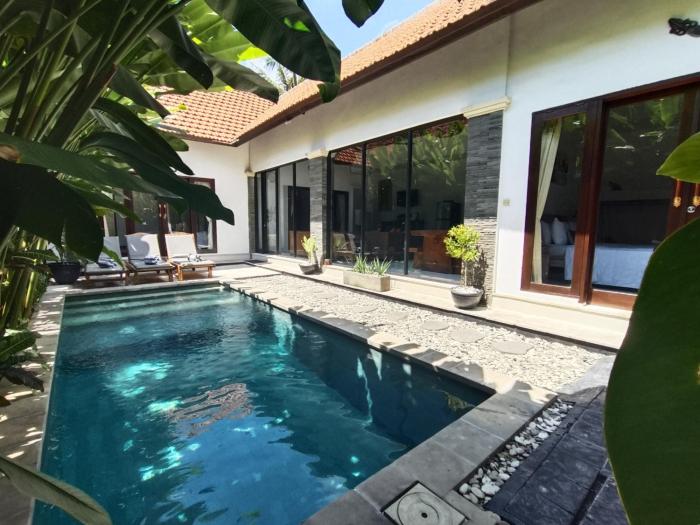 Villa CRIS - Heart of LEGIAN 3 Bedrooms, 3 Bathrooms