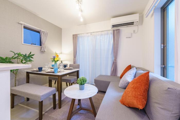 6 min to Nagoya Brand-new building Sleeps 5