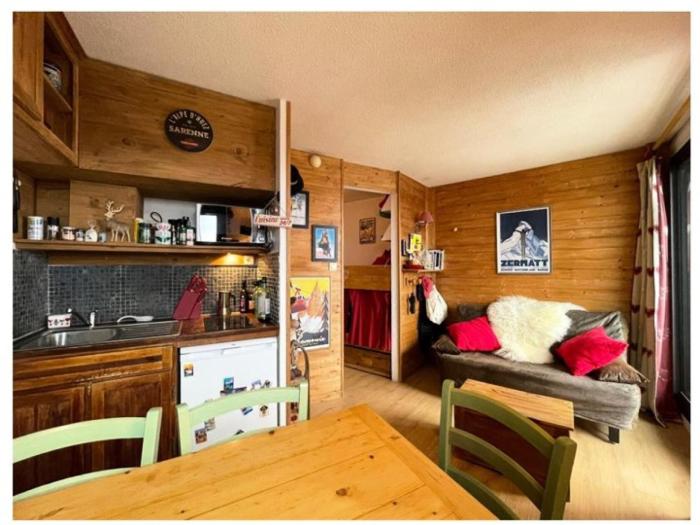 Résidence Grand Sud - 2 PIECES-ALPE DHUEZ ECLOSE EST MAE-8463