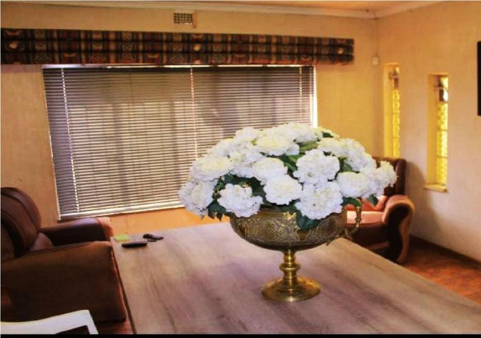 Nsk Guest House Alberton