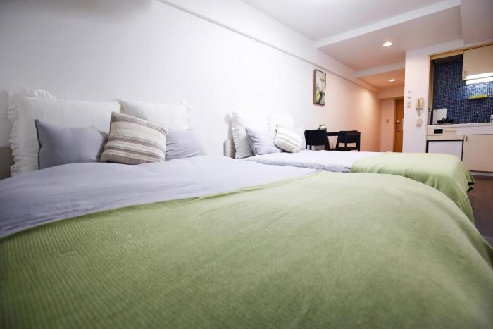 歌舞伎町の中心 ドンキホーテ 伊勢丹新宿へ便利 観光 ショッピング グルメが徒歩圏の都市型宿 QoSi