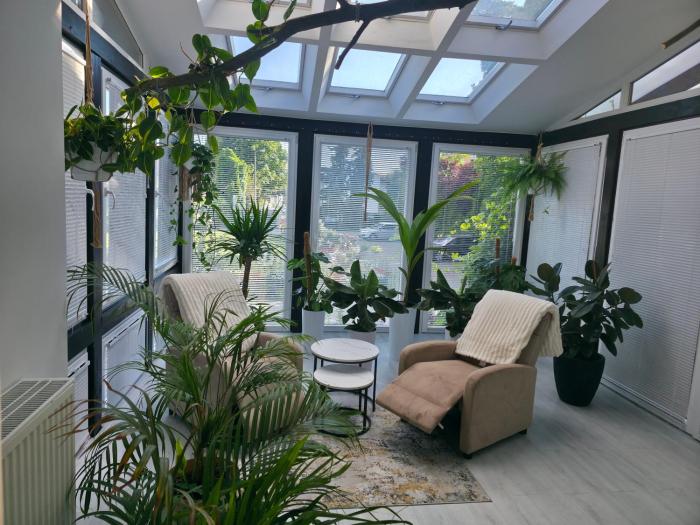 Apartament PREMIUM z ruską banią, kominkiem i oranżerią w centrum