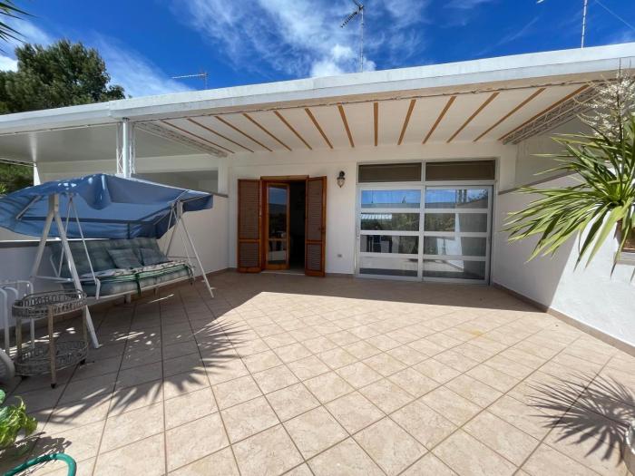 Villa Opera by Ville Refolo