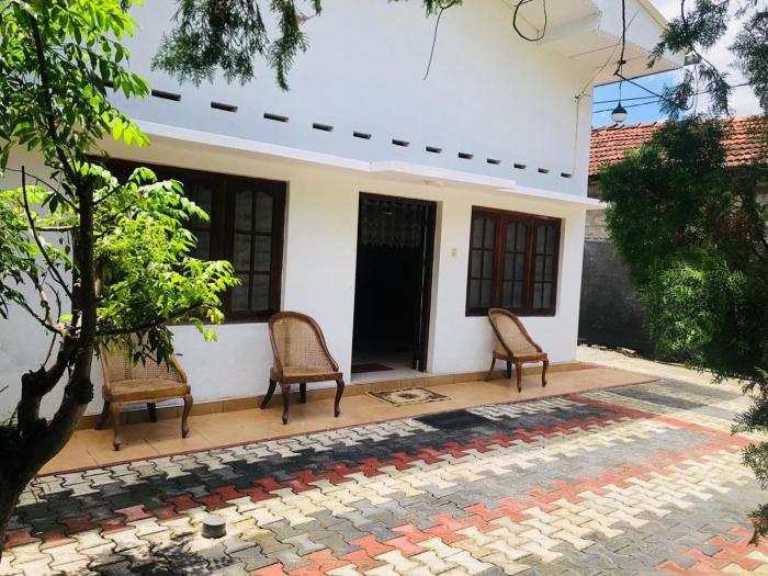 Villa Tropical by Dilmith