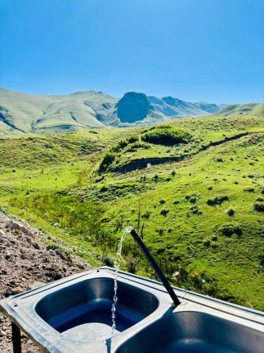 Chirukhi David Cottage