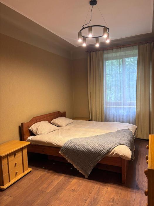 Quiet and Cozy 3BR Apartment Near Center and Airport