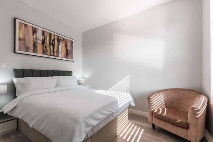 Central 2 Bed Apartment Perfect for Long and Short Stays