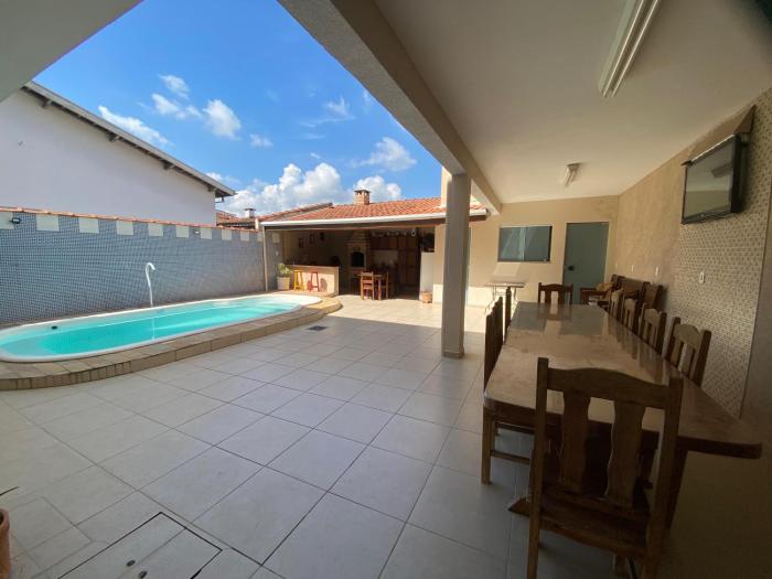 Casa em Guaratinguetá-Casa da Rosa