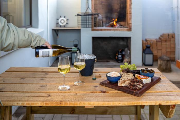 Central Modern 2 Bedroom - Bergrivier Hideaway