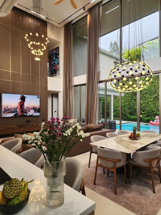 Grand View Residences Lagoon Private Villa, 3BD