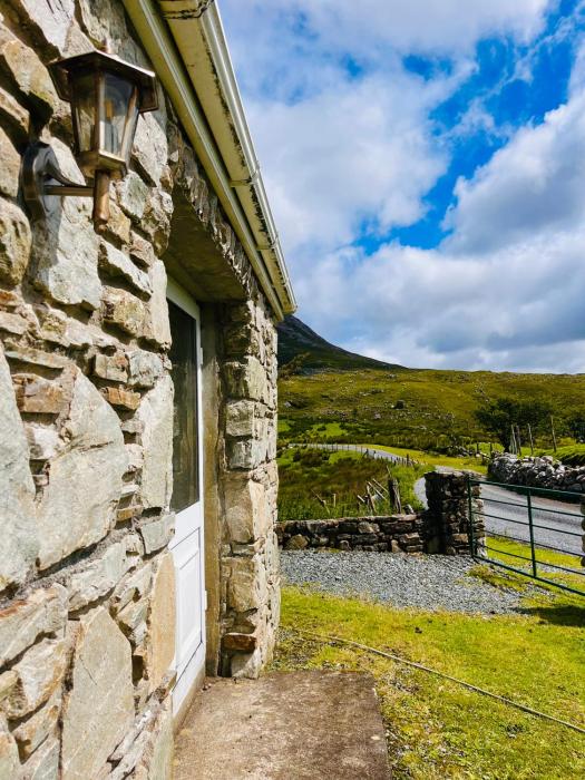 Connemara Country Cottage, Recess