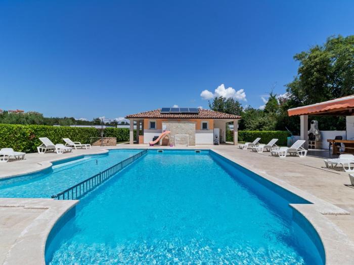 Mobile Home in Banjole near Beach Centinera