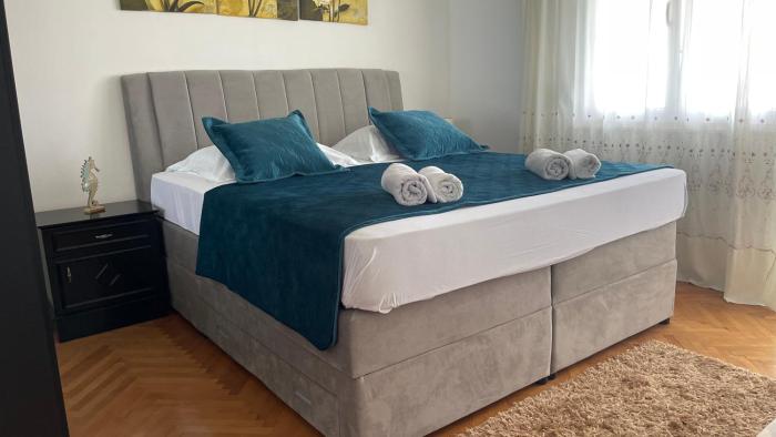 Apartment Zdravka Two Balconies Slatine