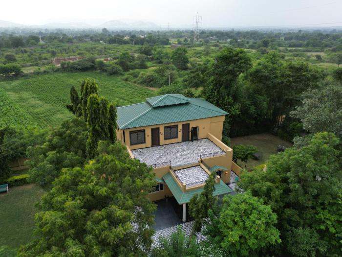 The Cabana 5BHK Luxury Villa