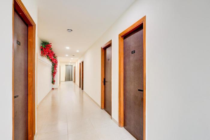 Super Townhouse Hotel Silver Saffron