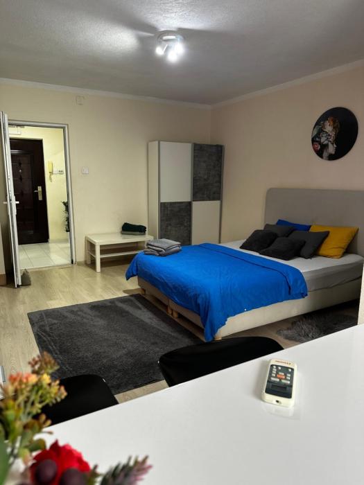 REEAS APARTAMENT