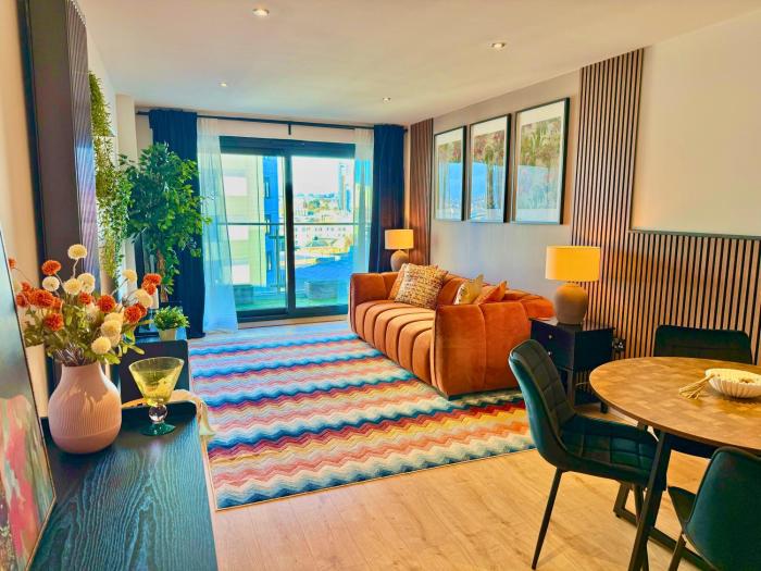 Luxury Property, Prime Location, Free Parking