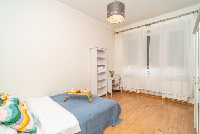 Grzegorzki Apt - 55m2, Balcony - by Rentujemy