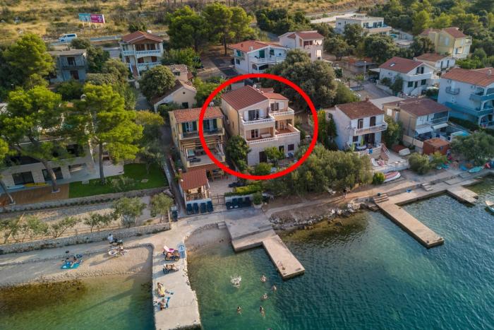 Apartments by the sea Sparadici, Sibenik - 24300