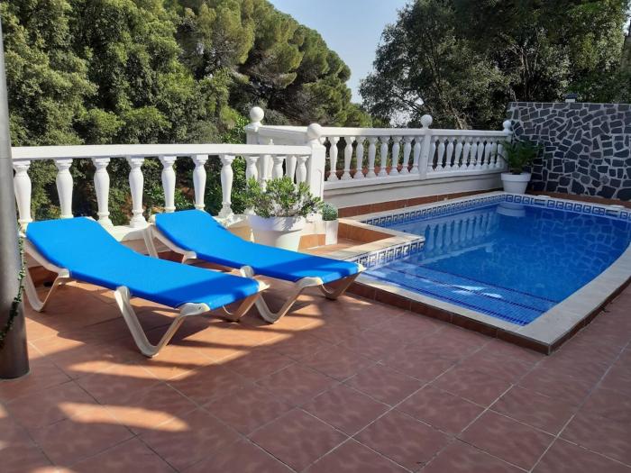 casa vacacional con piscina privada