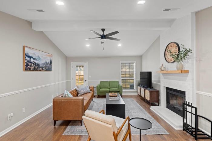Renovated, Dog Friendly, Fenced Yard, Game RM
