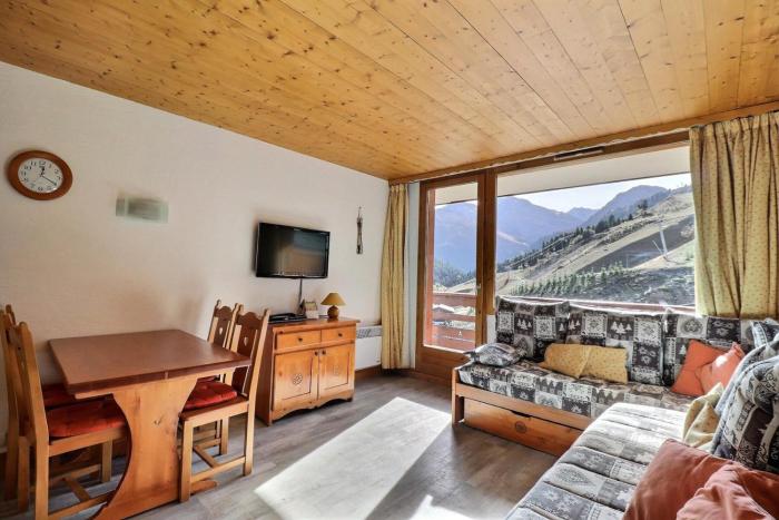 Résidence Plein Soleil - VUE SUR LES PISTES, ETAGE ELEVE - LABEL MERIBEL MAE-7593