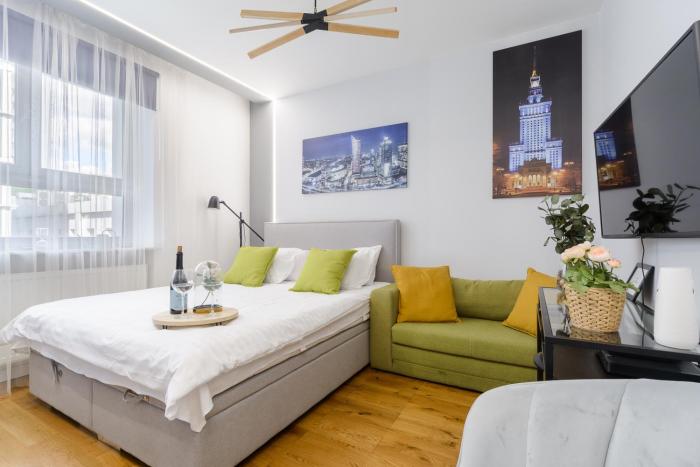 Lumina apartments next to Rondo ONZ