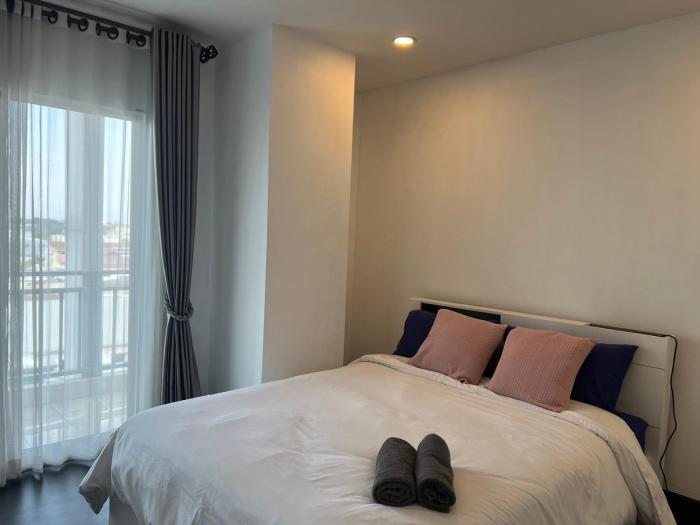 Modern 2-BR Apartment Just Steps from Nimman #B705