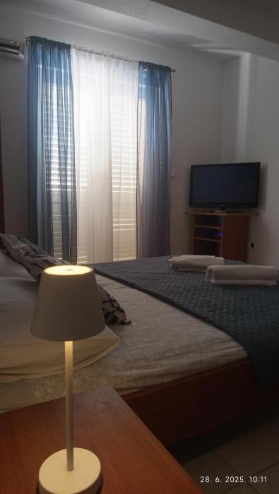 Apartments Marija PROMAJNA