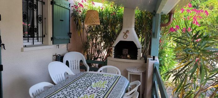 St Cyprien cocon a 2 pas de la mer