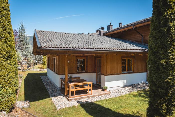 Dorfchalets - Chalet Alma inkl Tauern Spa Therme Eintritt & Sommerkarte