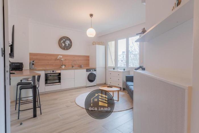 Climatisation 2P rénové 2 personnes très central