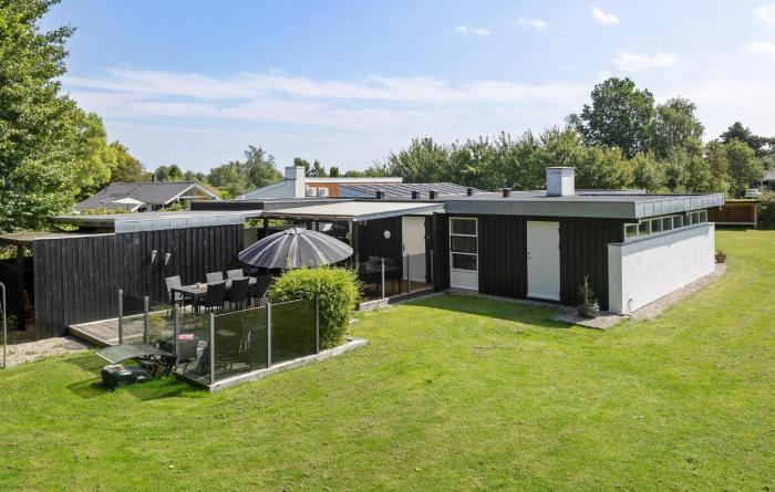 Three Bedroom Amazing Home In Sydals