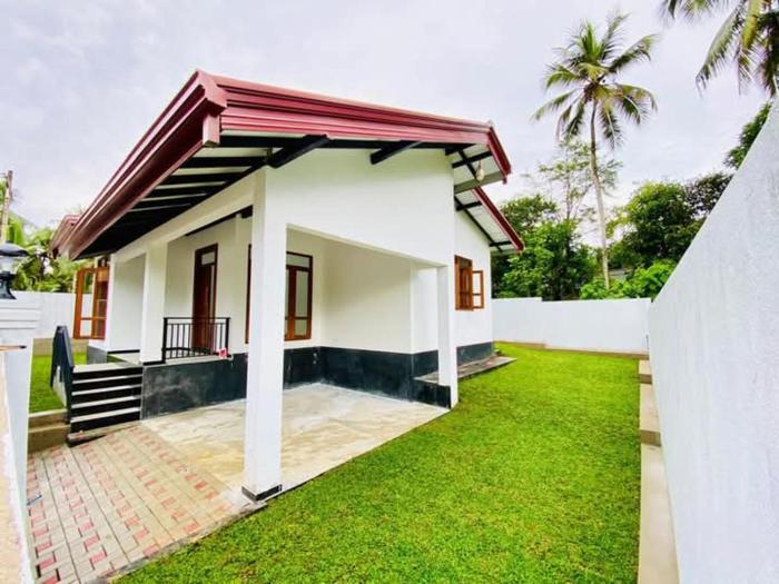 Himeths Residence