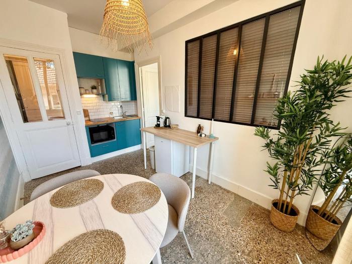 Le Lazare T2 confortable, 2 voyageurs, charmant quartier championnet